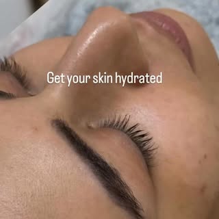 “Hydrated skin isn’t just a glow… it’s a healthy skin barrier ✨
Give your skin the deep hydration it