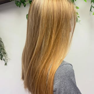Warm Blonde 💛 Call today and schedule your appointment with Kaylen! She’s offering 20% off her serv
