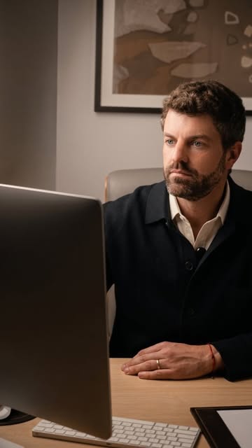 Prazer, eu sou o Dr. Gustavo Metzdorf. 

Acredito em uma medicina que olha para cada paciente de for