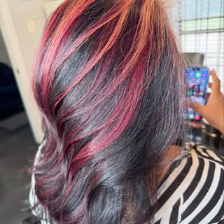 Sometimes we just have to switch it up.. #newcolor #desotohairstylist #dallashairstylist #desotosilk