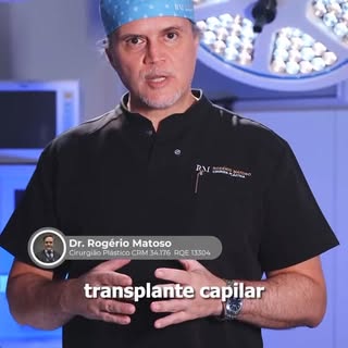 👉Você sabe qual é a técnica mais moderna de transplante capilar?
A resposta é simples: FUE. E deixa