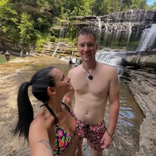 Notre petit voyage à Nashville pour célébrer la fête de mon baby ❤️‍🔥 Bonne fête mon amour, merci d