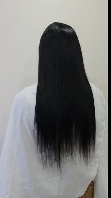 POV: You asked for LONG hair… and we understood the assignment! 😊 @papillonhairworld 

#besthairext