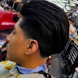Low Taper🏆♠️

Now Booking In Nashville Monday thru Thursday and Chattanooga Friday and Saturday 📍
