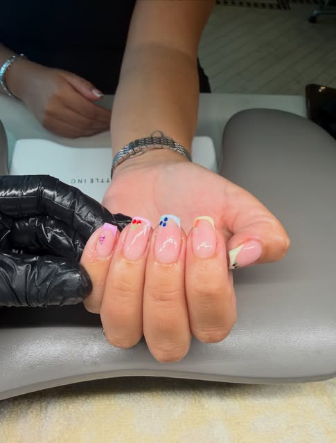 ✨ NEW SERVICE ✨

We’re so excited to announce that Beyond The Fringe is now offering BIAB & Gel Nail