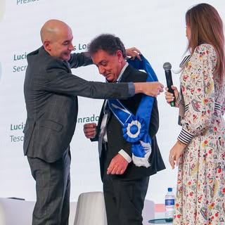Nesse #tbt relembramos a posse do Dr. Francisco Le Voci que será o próximo presidente da @sbcderm ju