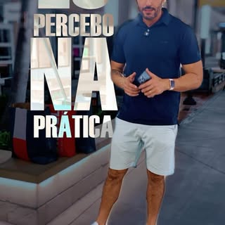 Na prática, o que mais vejo não é apenas a recuperação dos fios.

Muitos homens recuperam algo ainda