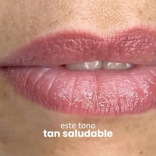 💋 No se trata de cambiar tus labios. Se trata de devolverles lo que el tiempo ha ido borrando. 

Co