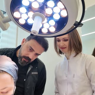 Cele mai bune rezultate pentru păr și barbă la Murat Makascı 💫

Întreaga echipă a Clinicii Murat Ma