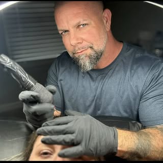 🔘 Scalp Micropigmentation is more than a service — it’s a transformation.
As an SMP artist, I don’t