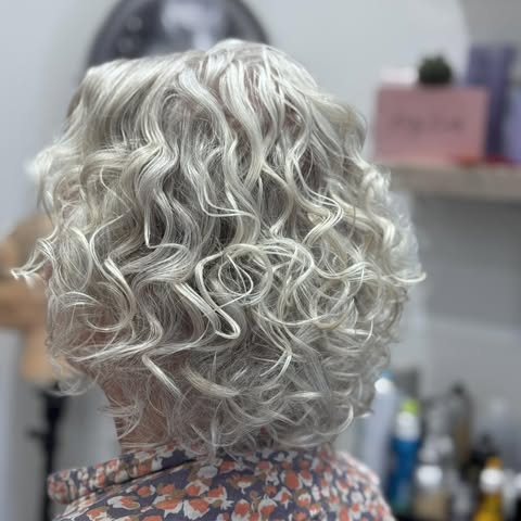 Such beautiful natural curls, lovely to be able to get a lovely shape back in with a curly cut and b