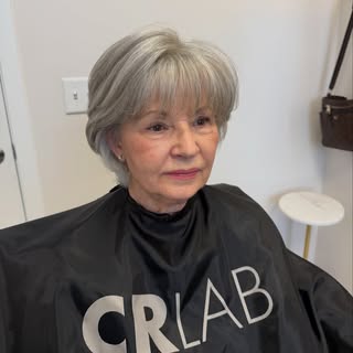We can source natural grey hair for men and women. Thanks to @crlab_official we can recreate all siz