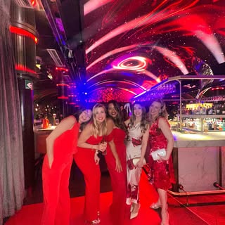 Gracias @vichylaboratoires por una noche tan especial ✨✨✨✨❤️❤️❤️❤️