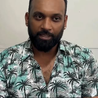 සමහර වෙලාවන් වලදී අපි මුළු ලෝකෙටම බයෙන් හැංගෙනව විතරක් නෙවෙයි හැංගෙන්නත් හිතෙනවා 🥺

කොණ්ඩය නිසාම ජි