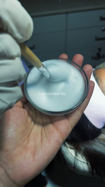 Consider this as your sign to romanticise your skincare routine✨
.
.
.
A little facial.
A lot of rel