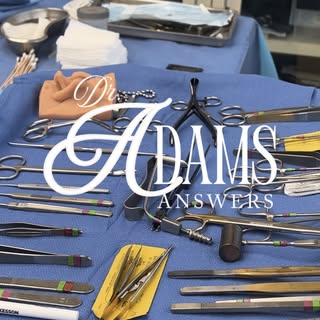 Every face is different and so is every surgical plan. ✨ Dr. Adams breaks down Endotine vs. no Endot
