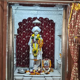 Ending my year with the divine blessings of Sant Jalaram Bappa at Alandi 🙏✨
It has now become a che