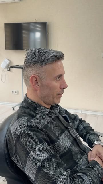 Kendi saç renginiz ve dokunuzla birebir uyum. 💎 Doğallıktan ödün vermeden, yaşınıza ve tarzınıza en
