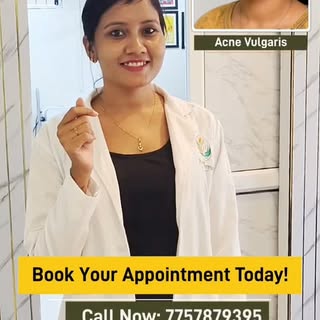 Acne needs more than just a cream. ✨

Proper skin analysis and a customised treatment plan are essen