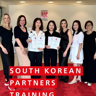 We were so happy to once again welcome our South Korean partners to the Swiss Color Academy for seve