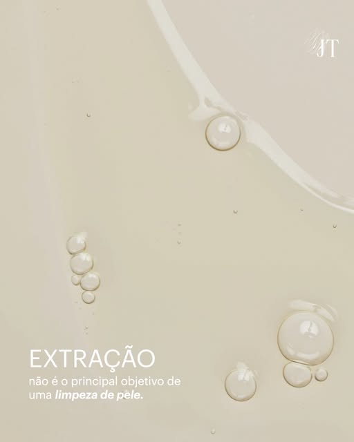 Durante muito tempo, a limpeza de pele ficou conhecida principalmente pela extração de cravos.
 
 
M