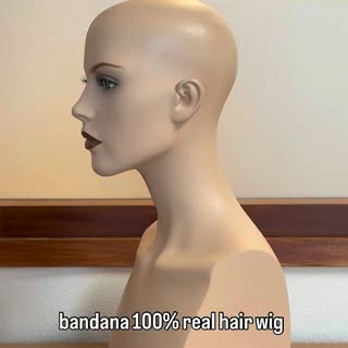 𝐋𝐚𝐬𝐭 𝐯𝐚𝐧 𝐡𝐚𝐚𝐫𝐯𝐞𝐫𝐥𝐢𝐞𝐬? Probeer dan nu een haarbandana. 

Ontdek alle haarbandana’s 