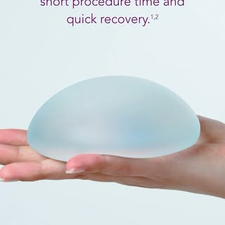 Motiva Preservé® is all about respecting your natural anatomy.

A smaller incision.
A less invasive*