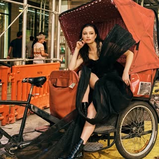 An absolute honor to be a part of L’Officiel India! Thank you 🧡
A bit Behind the Scenes to share as