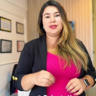 Seu cabelo anda caindo mais do que o normal? Fios ralos, couro cabeludo começando a aparecer… e aque