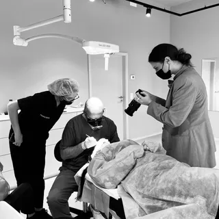Eyebrow hair transplant teaching at Hair and Skin Academy Switzerland.