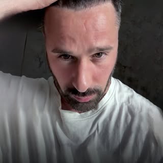 @alper.eae 💎

Diamond’s of Hair 
Hair Transplant Center

With a team of 12+ years of experience and