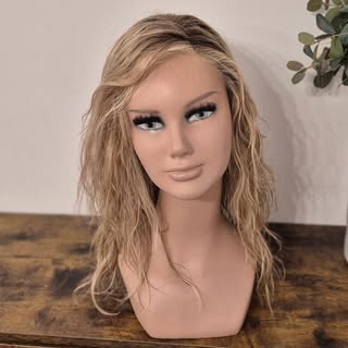 Parrucca in capelli naturali personalizzabile