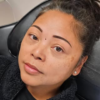 Eyebrows fading? ⏰️ It's time for a color refresh! 😍 Watch your brows go from blah to beautiful in 
