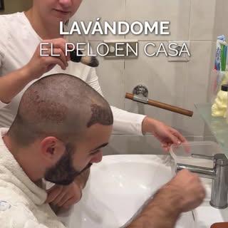 Cómo me lavo el pelo en casa 🏠 @hairforever.bcn #trasplantecapilar #injertocapilar #fyp #pelo #para