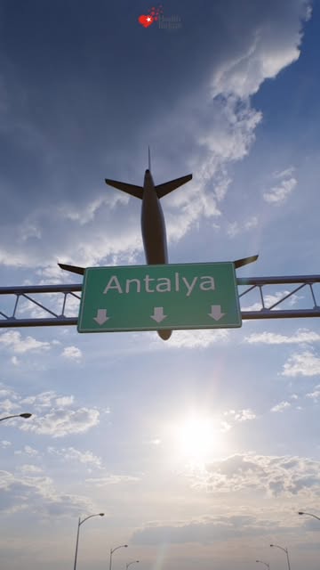 Our lovely patient Charlotte came all the way from Manchester, UK 🇬🇧 to Antalya, Turkey 🇹🇷

She 