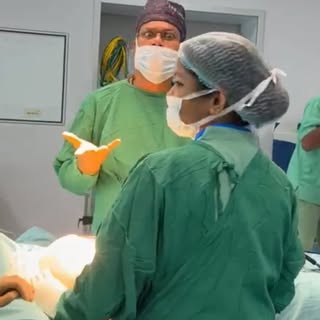 Serious surgery chal rahata bich main staff problem aa gaya 🤣..

#funnymeme #funnyreels #funtimes #