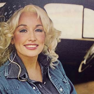 💔 The world feels a little less bright today. Rest in peace, Dolly.

I’m genuinely heartbroken over