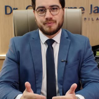 Transplante capilar vai muito além da quantidade de fios. 

🔹 É sobre desenho, naturalidade e indiv