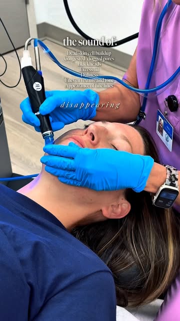 The skincare ASMR we could listen to all day. 😌💧

That HydraFacial suction isn’t just satisfying t