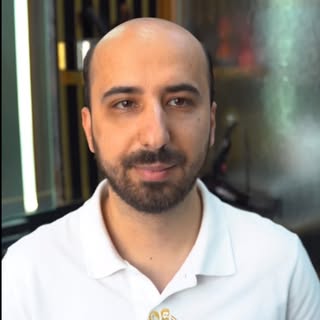 Saç, sadece bir görünüm değil; özgüvenin, tarzın ve kendini ifade etmenin en önemli parçası.

Hata