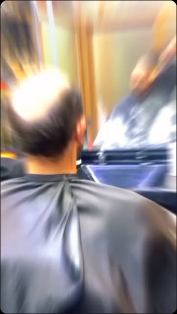 Siz hayel edin biz gerçekleştirelim...
Seyrek saçlara çözüm KONFOR PROTEZ SAÇ MERKEZİ 
🏆 Profesyone