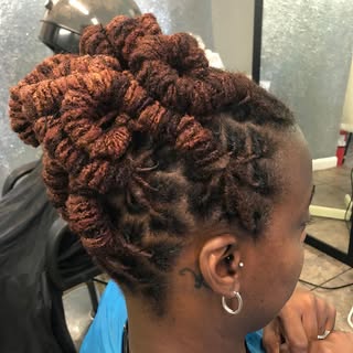 Beautiful Loc styles.