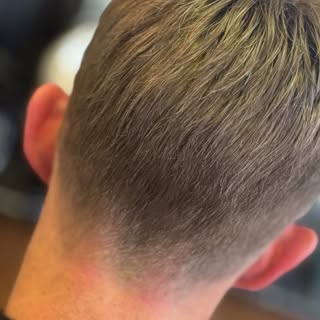 ❌ NO SHELF HERE! Just seamless blends.

Hair by Jess.

#malepatternbaldness #hairreplacementspeciali