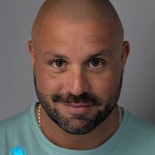 Work carried out by SMP Expert Practitioner Marcin Adam at MicroHair™ Liverpool.

Natural SMP result