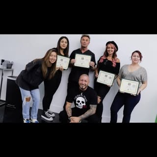 ✅book your seat .. three day, scalp micro pigmentation training .
DM- for more information..

#lasve