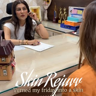 ✨ Glow starts with the right kind of care. ✨

Give your skin the hydration, cleansing and instant ra