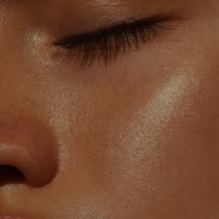 ¿Cuál es el secreto para tener una piel sana y bonita? ✨

No existe un único tratamiento. La clave e