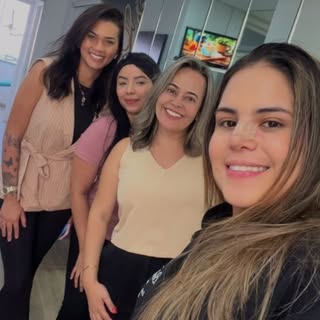 ✨ Diga adeus às estrias, flacidez e gordura localizada com a carboxiterapia! 💖✨ 

Você sabia que es