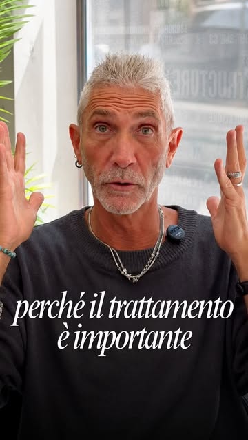 Capelli crespi, gonfi e difficili da gestire?
Spesso non è solo una questione di piega: quando il ca