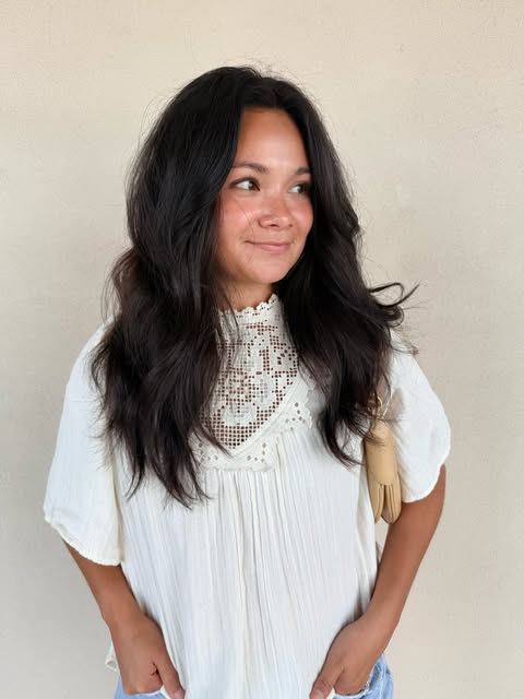 Gloss + a fun layered cut for movement and volume! #obsessed #prettyhair #isntshelovely #friendsfore